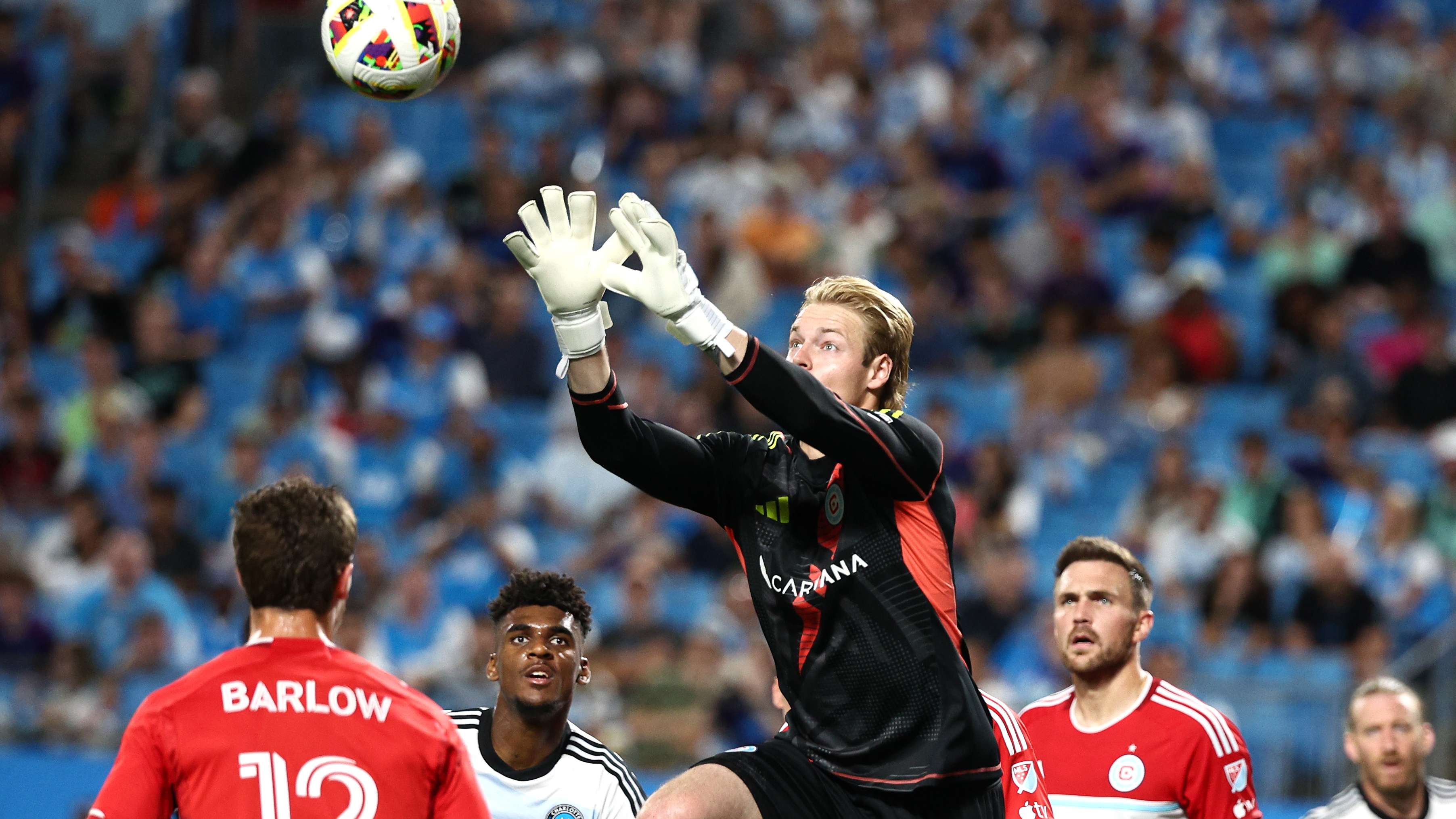 社交媒體掀 社交媒體掀